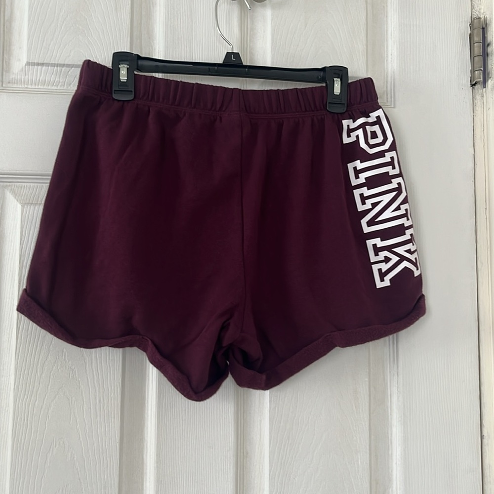 Victoria’s Secret Pink short. Burgundy size medium. - Picture 4 of 4